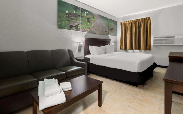 Clarion Pointe Hinesville near Fort Stewart