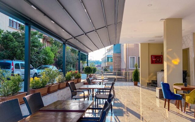 Castle's Light Boutique Hotel