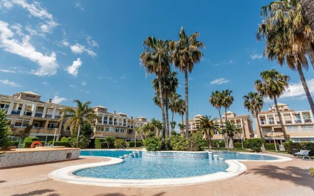 Gorgeous 2-bed Apartment Near the Beach