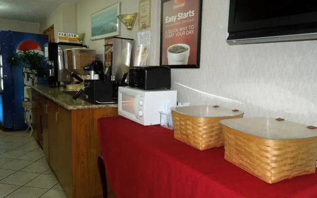 Econo Lodge Seatac Airport North Seattle Hotel