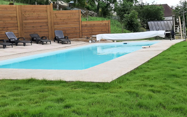 Traditional holiday home in Altillac with private pool