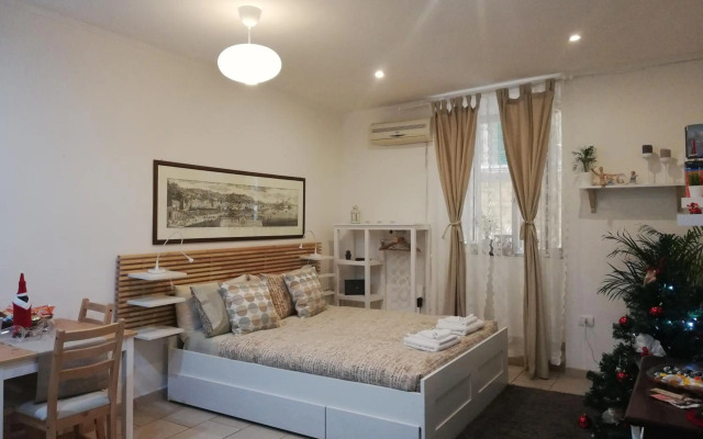 Lorenzo's Art Studio