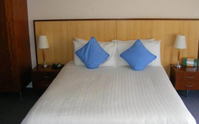 Ocean Beach Hotel