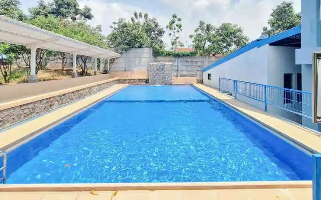 Papa Kana Farm Mitra RedDoorz @ Pacet Mojokerto