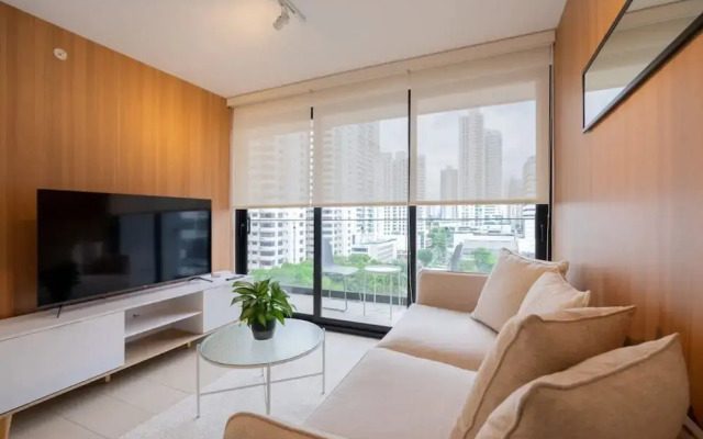w Captivating 1BR in San Francisco