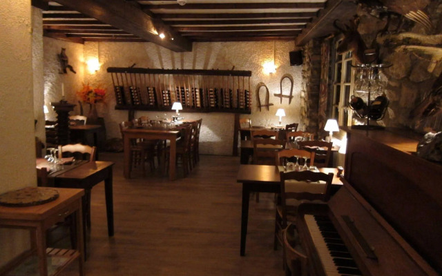 Auberge Des Deux Rivières