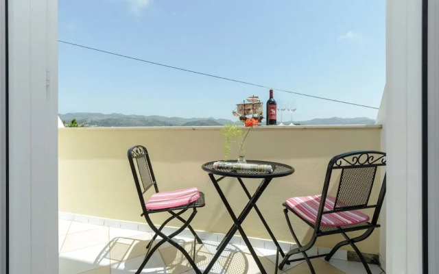 Oreb's Dream Apartments