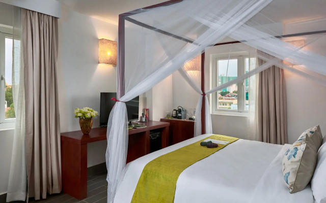 Plantation Urban Resort & Spa
