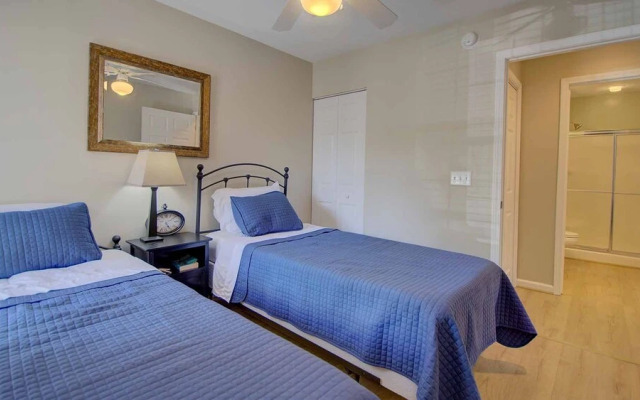 True Blue by Peace Vacations