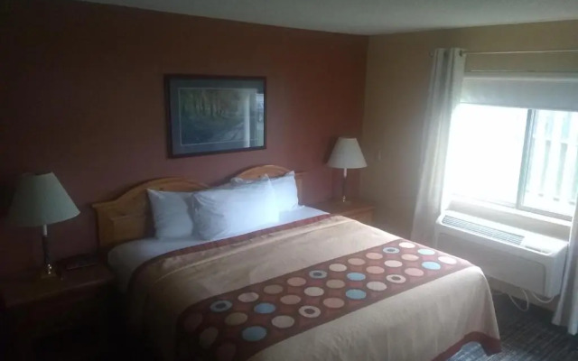 Super 8 Baxter/Brainerd Area