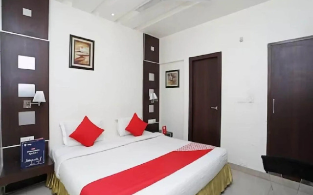 Hotel D Grand