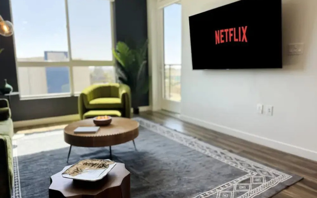 Trendy Mid-hollywood Home Dtla View Free Parking