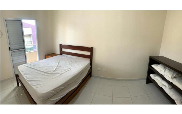 Apart Ubatuba c/ ar, churrasqueira, piscina