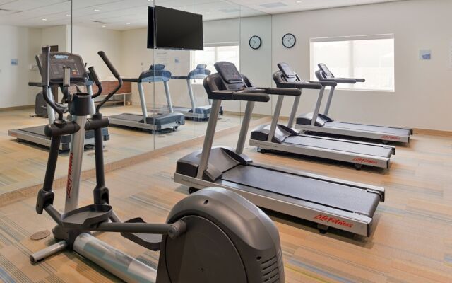 Holiday Inn Express & Suites Trinity