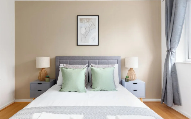 2 Bed Flat with Garden in Canonbury