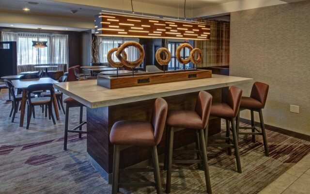 Courtyard by Marriott Memphis Germantown