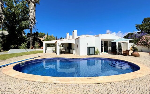 Albufeira Balaia Villa With Private Pool