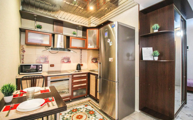 BigHouse22 на улице Папанинцев 111