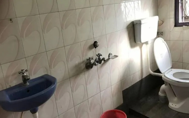 Hotel Raj Biraj Lodge