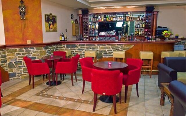 Enalion Hotel