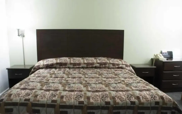 OYO Travelier Motel