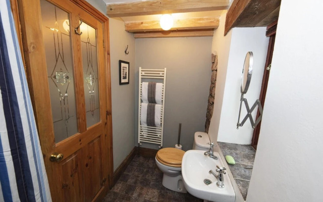 Hill End Barn - 1 Bed Barn Conversion - Llangennith