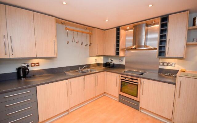 Town or Country - Greenwich Apartments