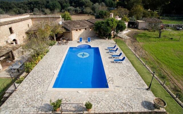 Villa - 4 Bedrooms with Pool and WiFi - 103220