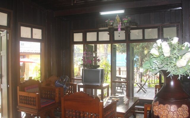 Pachkit House