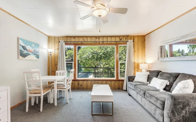 Bend Riverside Rentals