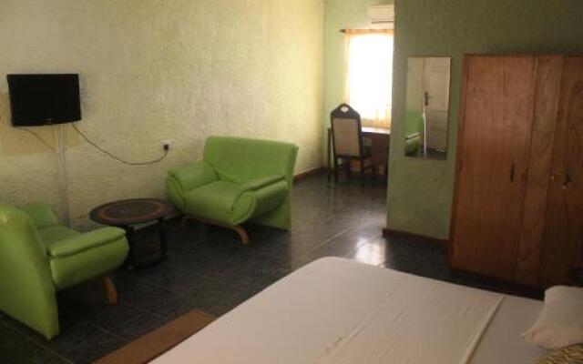 Tills Beach Resort
