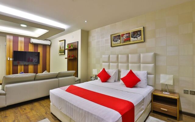 OYO 240 Roshan Gulf Hotel Suites