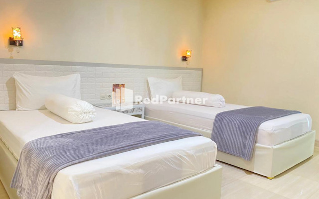 Hotel Luxury Sinjai Syariah RedPartner