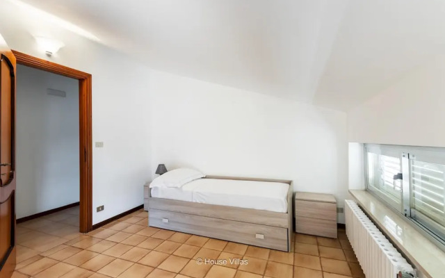 House Villas - Orchid Apartment