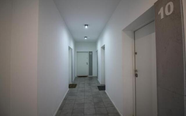 Red Apartament