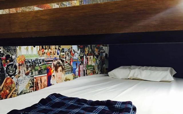 Wire Hostel Patong