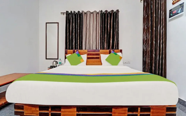 Treebo Alaka Rester Homestay