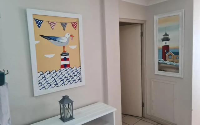 Point Village Accommodation - Santos 18