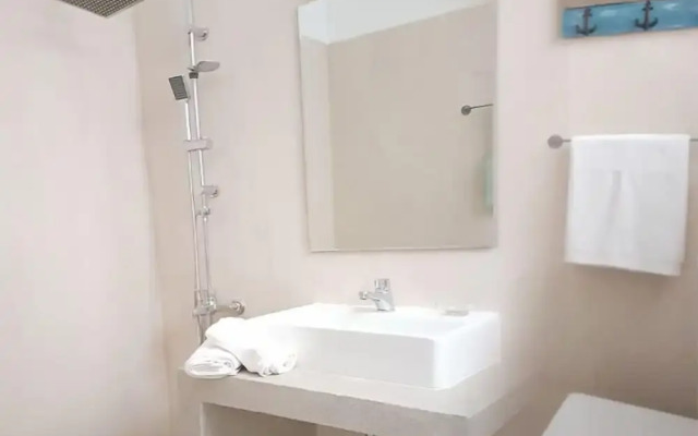 Erra - Brown - Athens Center,75m²,3 BD,1 BATH