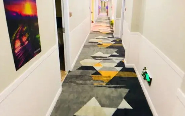 ShenZhen ZhenghuaJingxuan Hotel