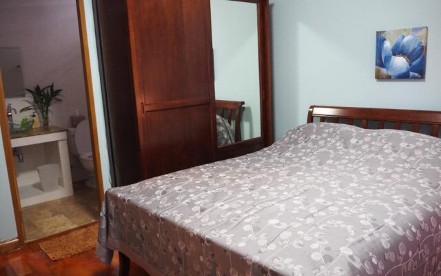 Sukhumvit 50 Garden Home