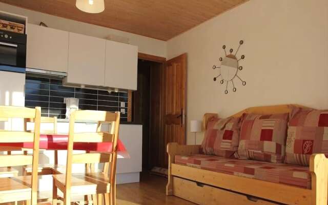 renovated apartment of 42 m2 Apartment 1