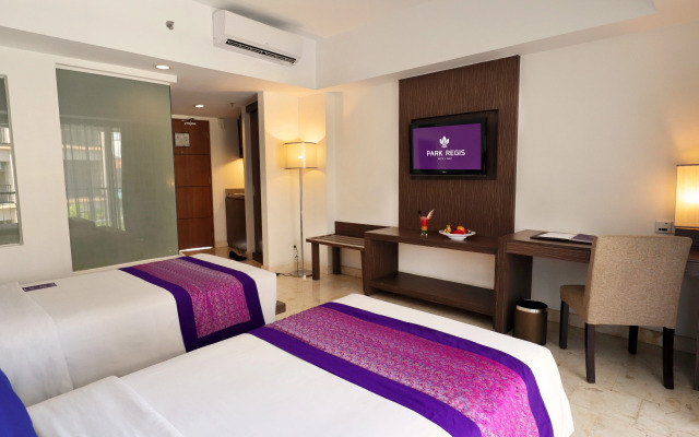 Cross Vibe Paasha Atelier Bali Kuta