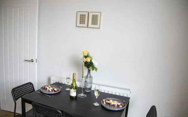 Fortunae Boutique Apartment BY Fang
