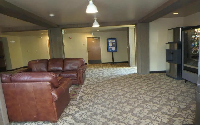 Grant Village - Inside the Park