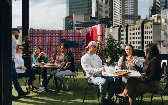 Pullman Melbourne City Centre