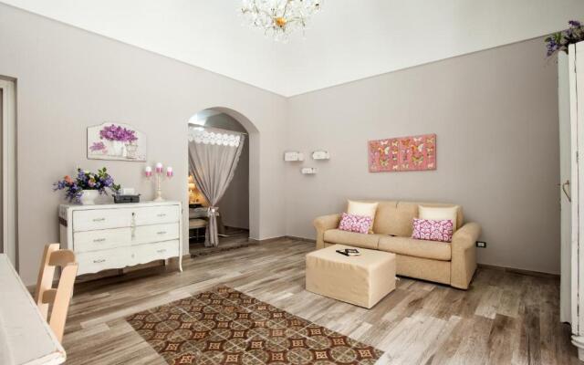 Le Alcove