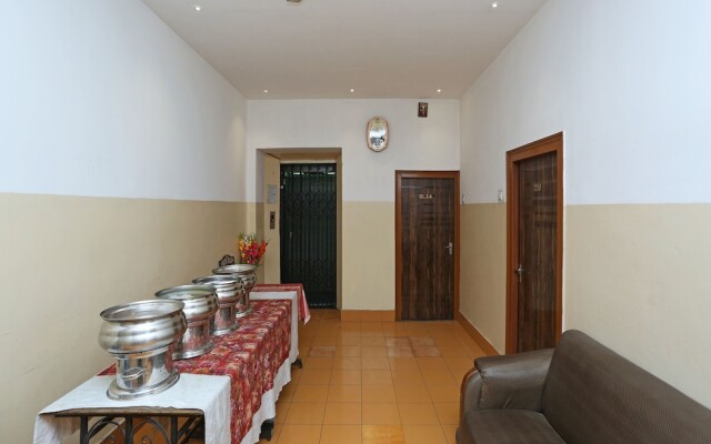 OYO 7742 The Hotel Marina