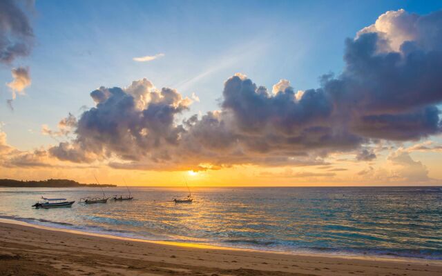 La Berceuse Resort and Villa Nusa Dua by Taritiya Collection