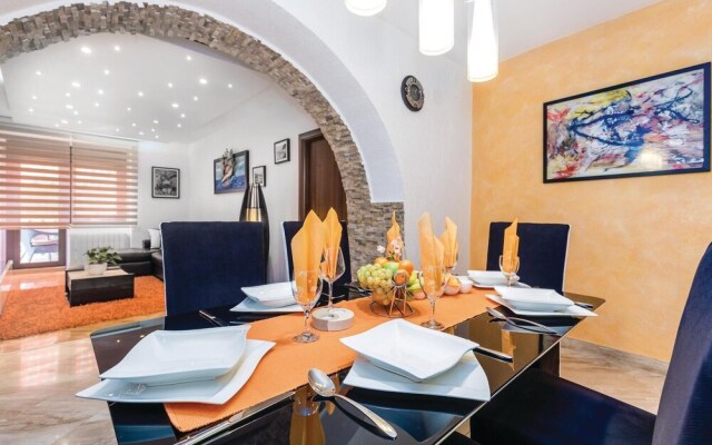 Stunning Home in Rijeka With Wifi and 2 Bedrooms